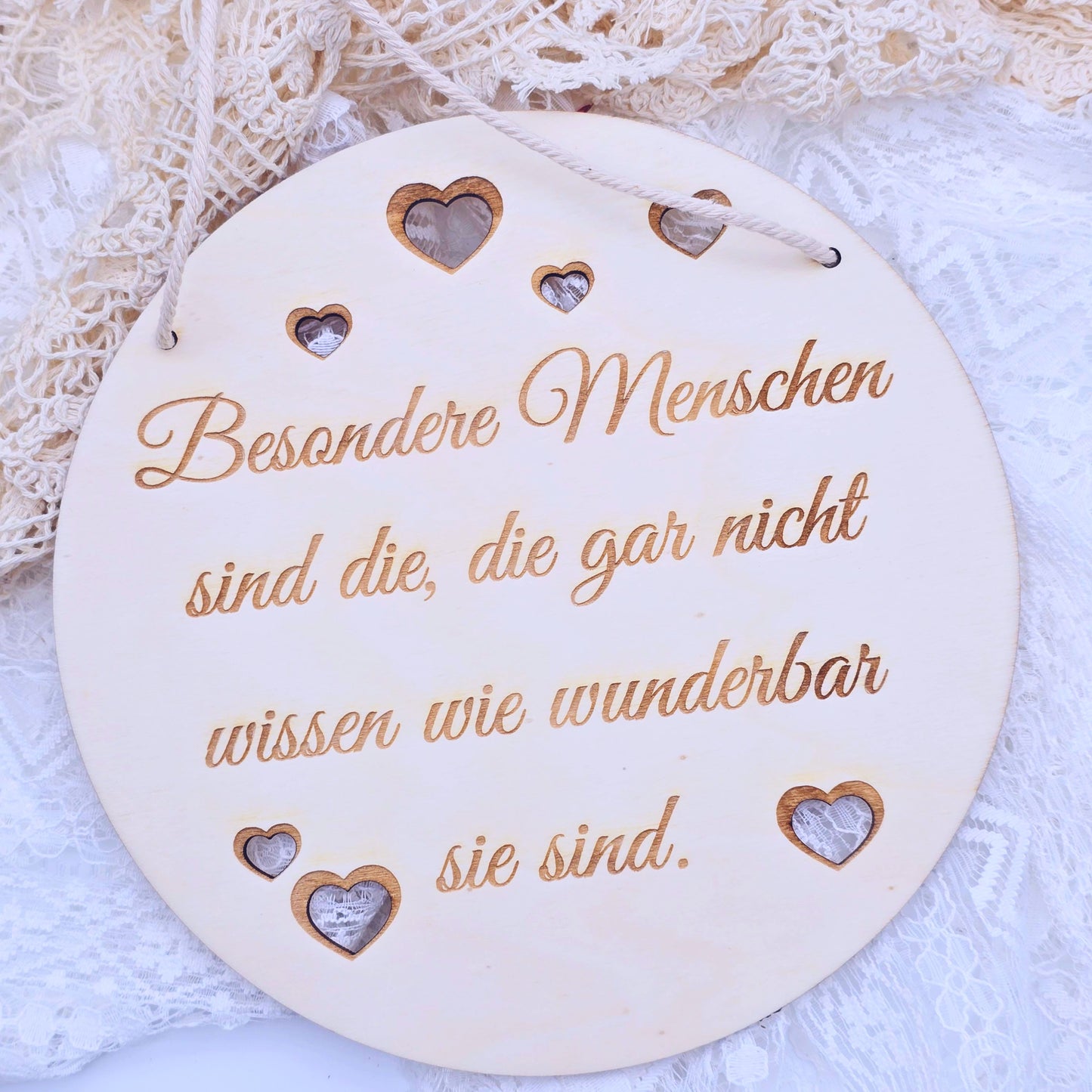 Holzschild "Besondere Menschen"