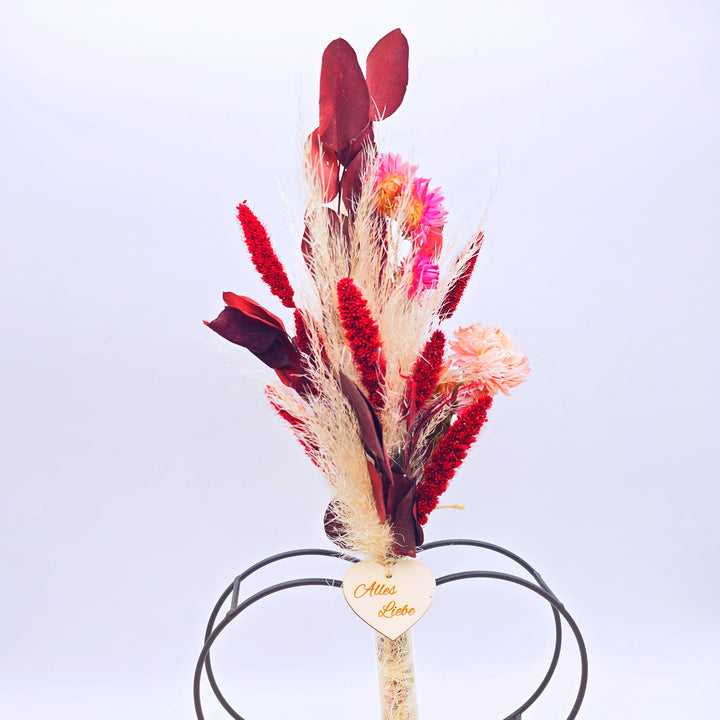 Vase mit Trockenblumen